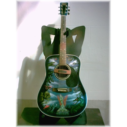 Guitare Tanglewood décorée et Socle: Nightmare Music